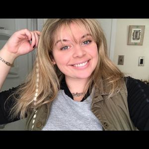 Meet your Posher, Julianne